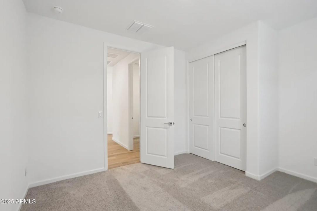 Real Estate Picture 24