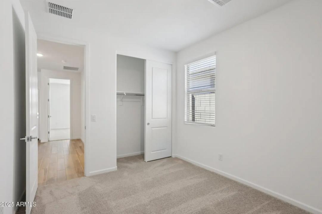 Real Estate Picture 26