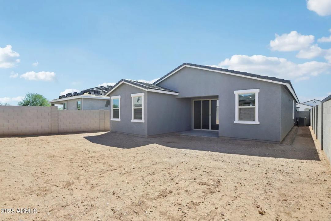 Real Estate Picture 35