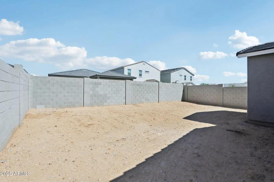 Real Estate Picture 36