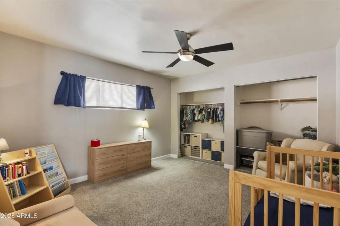 Real Estate Picture 9