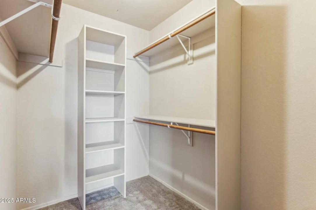 Real Estate Picture 16