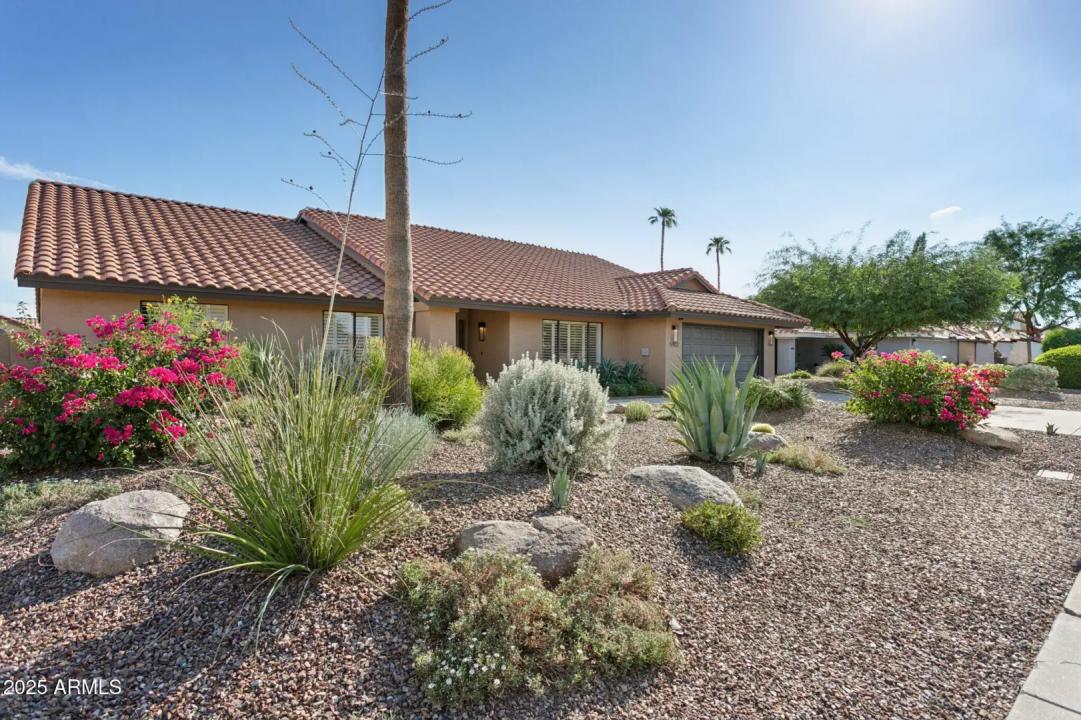 Real Estate Picture 3
