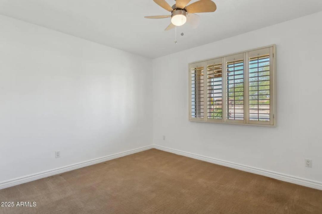 Real Estate Picture 26