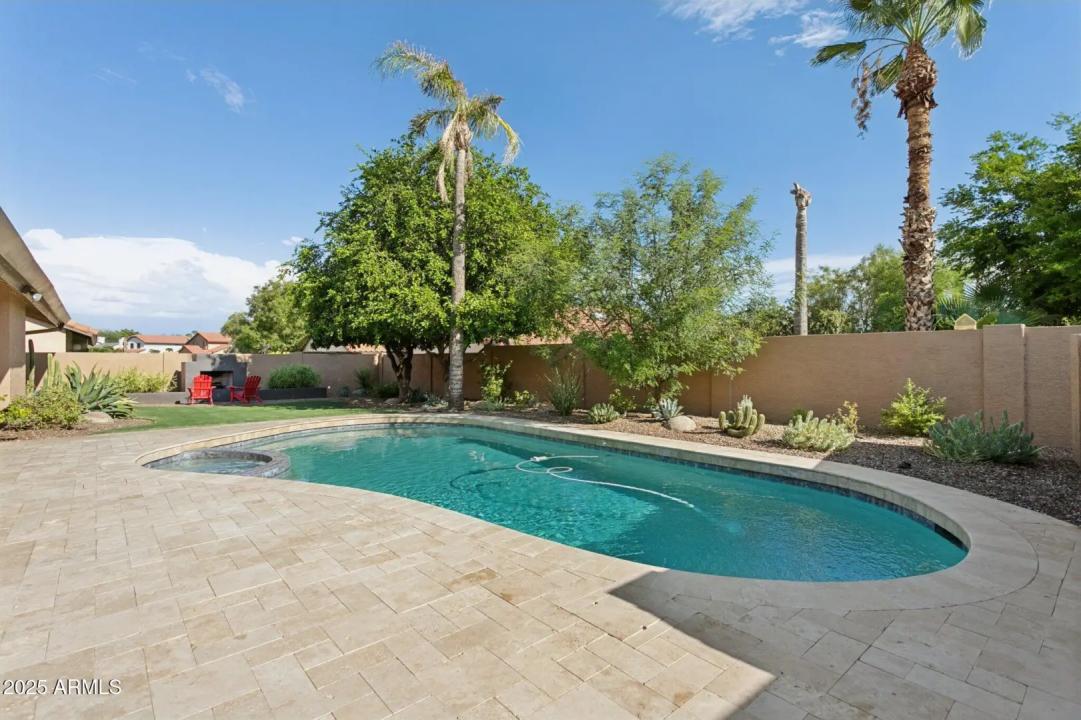 Real Estate Picture 38
