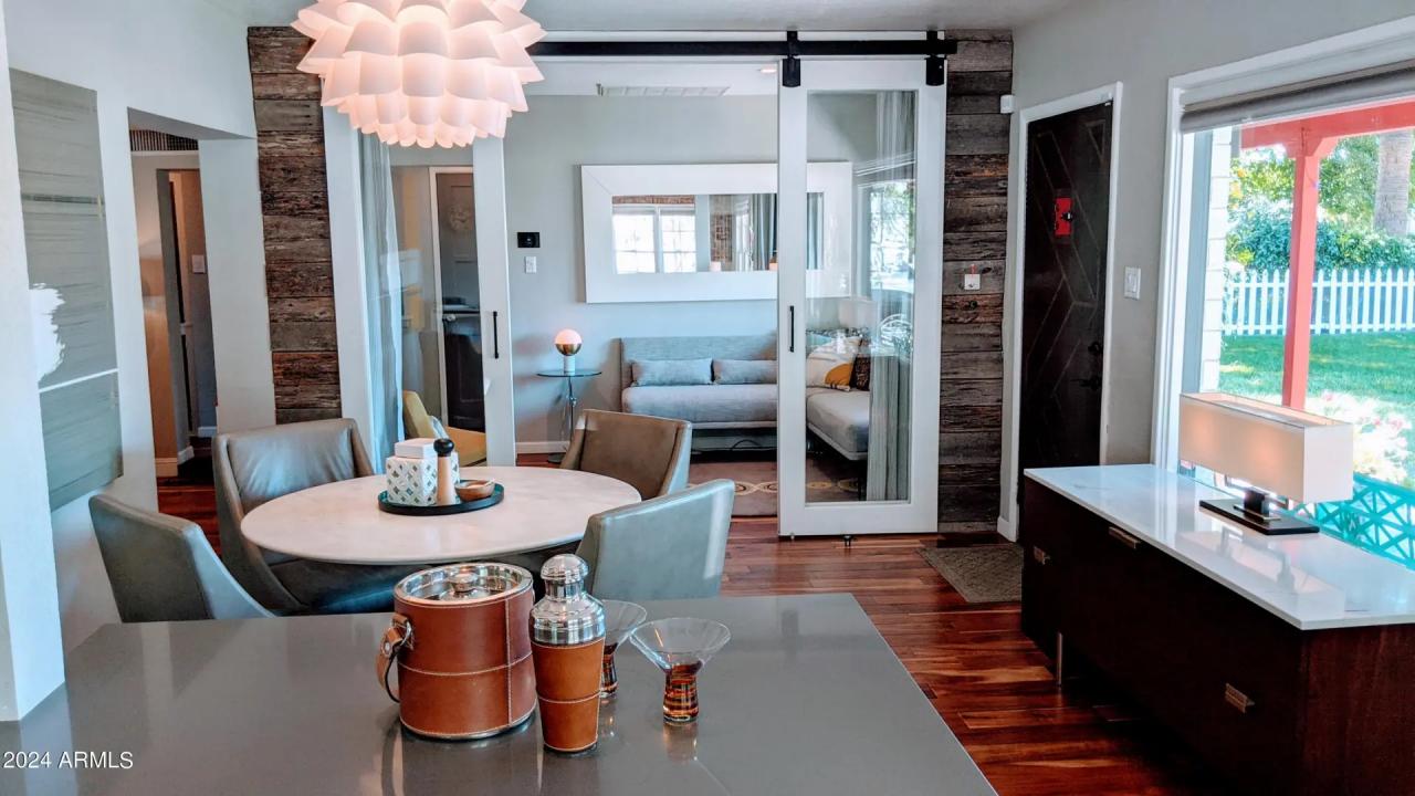 Real Estate Picture 7