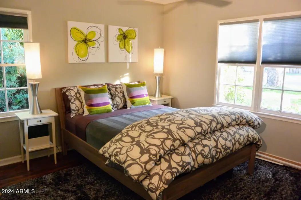 Real Estate Picture 15