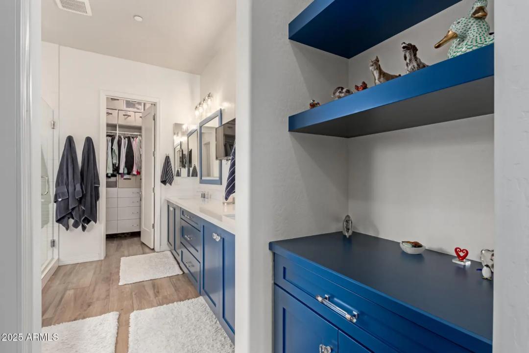 Real Estate Picture 20