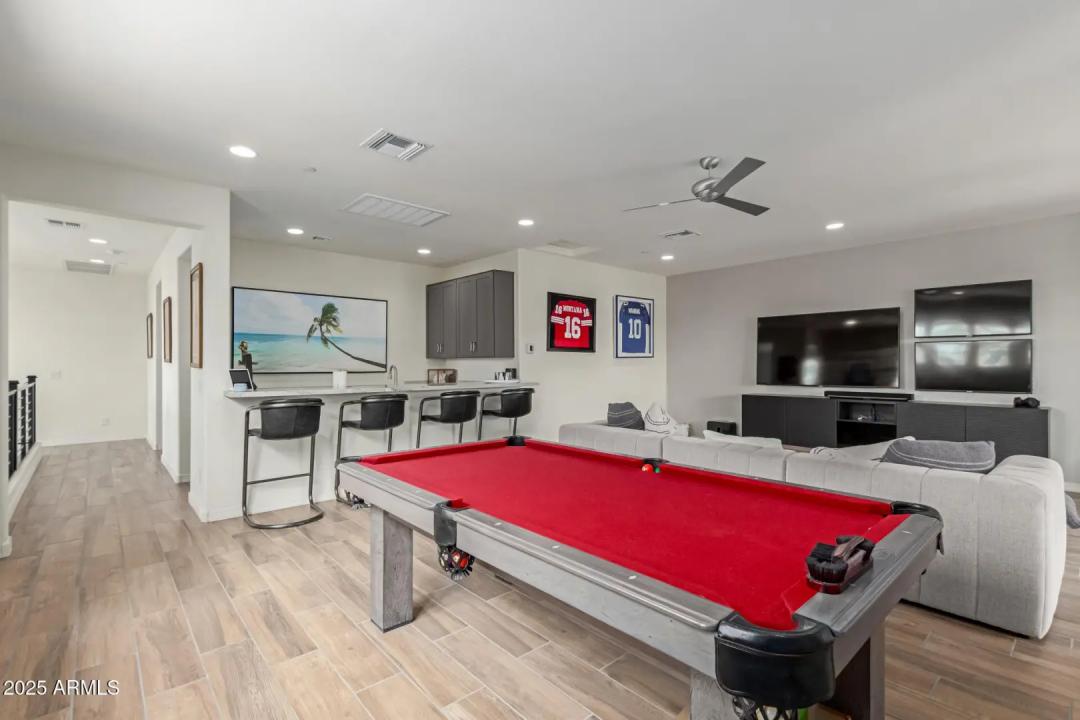 Real Estate Picture 34