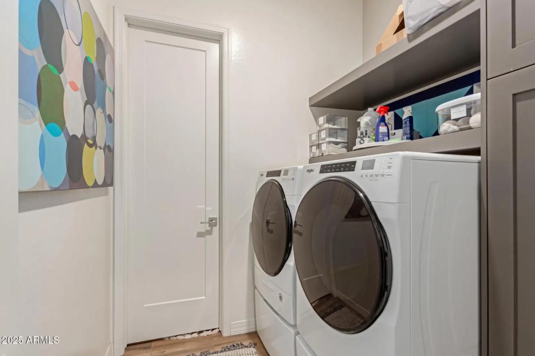 Real Estate Picture 28
