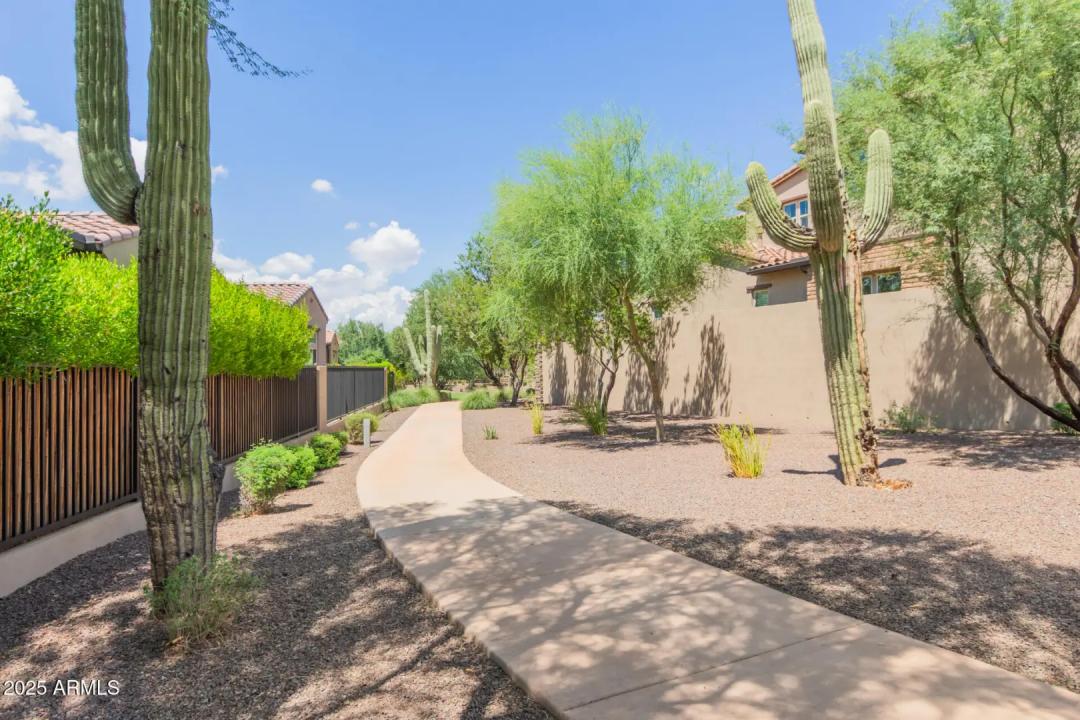 Real Estate Picture 51