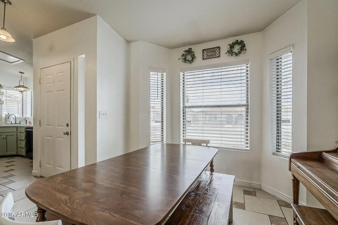 Real Estate Picture 19