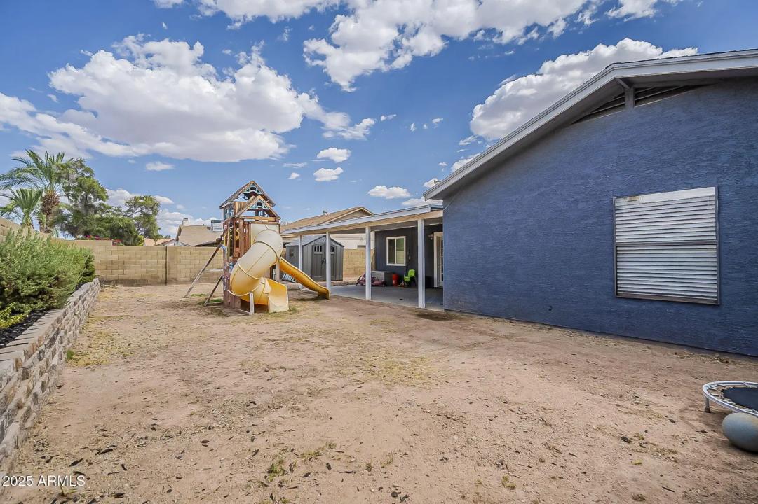 Real Estate Picture 44