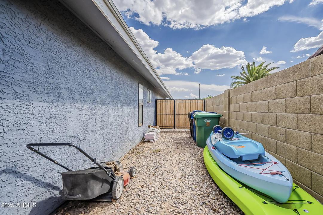 Real Estate Picture 46