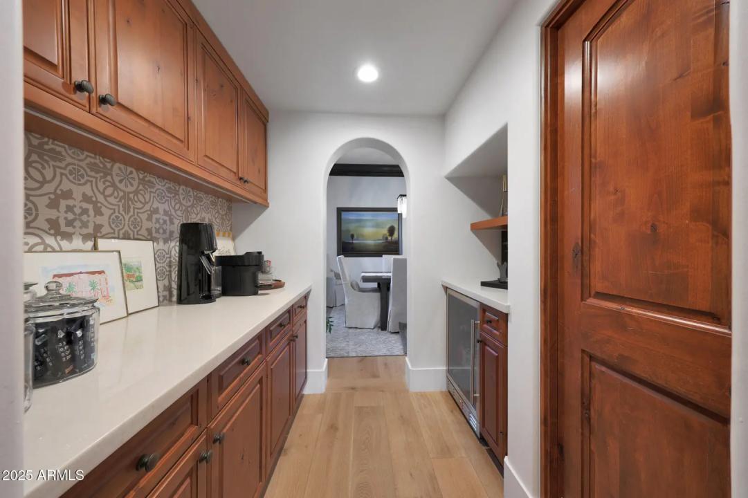 Real Estate Picture 32