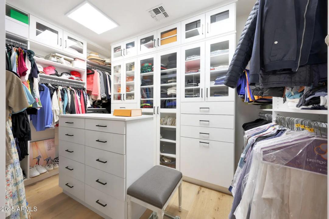 Real Estate Picture 40