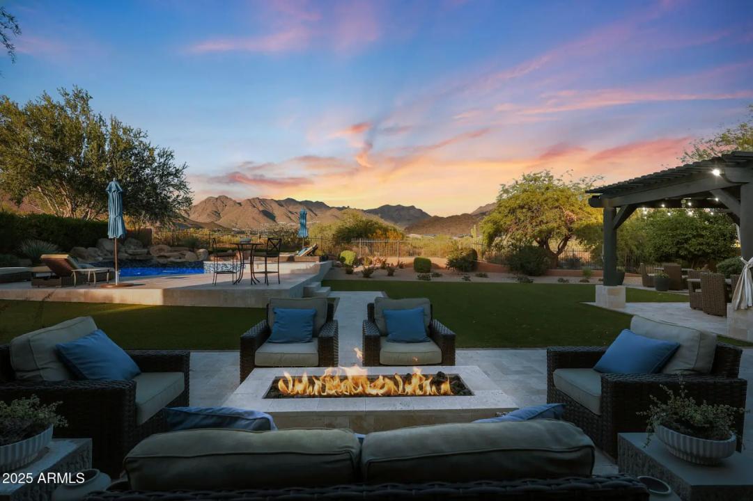 Real Estate Picture 1