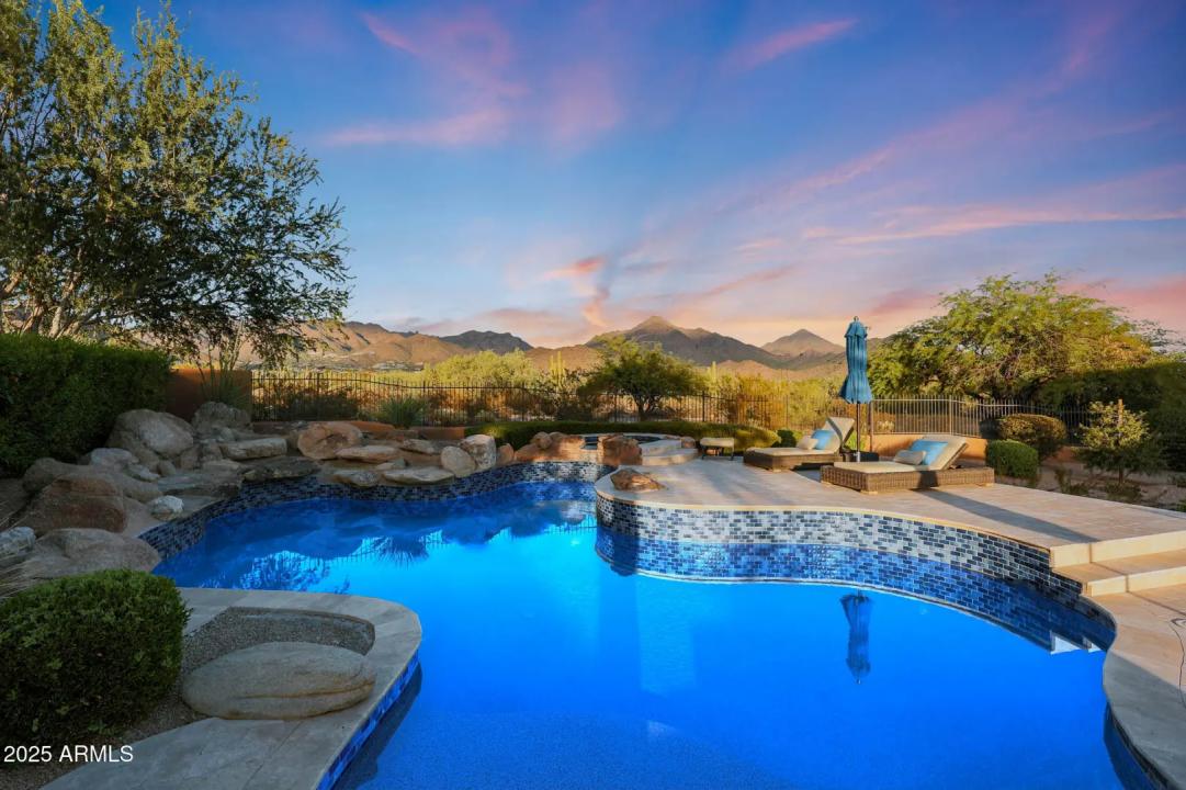 Real Estate Picture 42