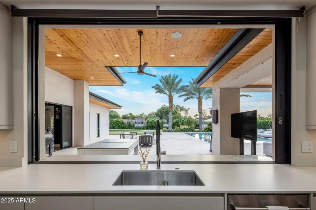 Real Estate Picture 15