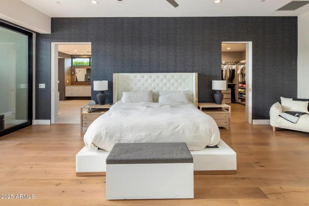 Real Estate Picture 19