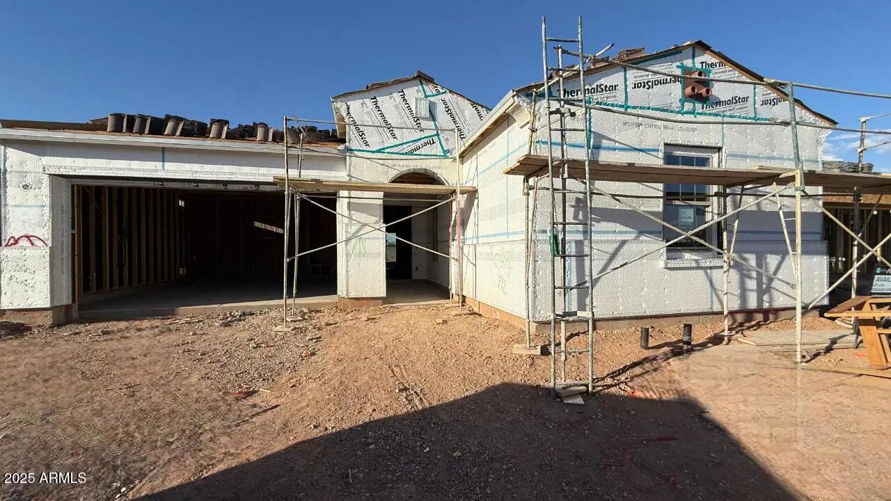 Real Estate Picture 2