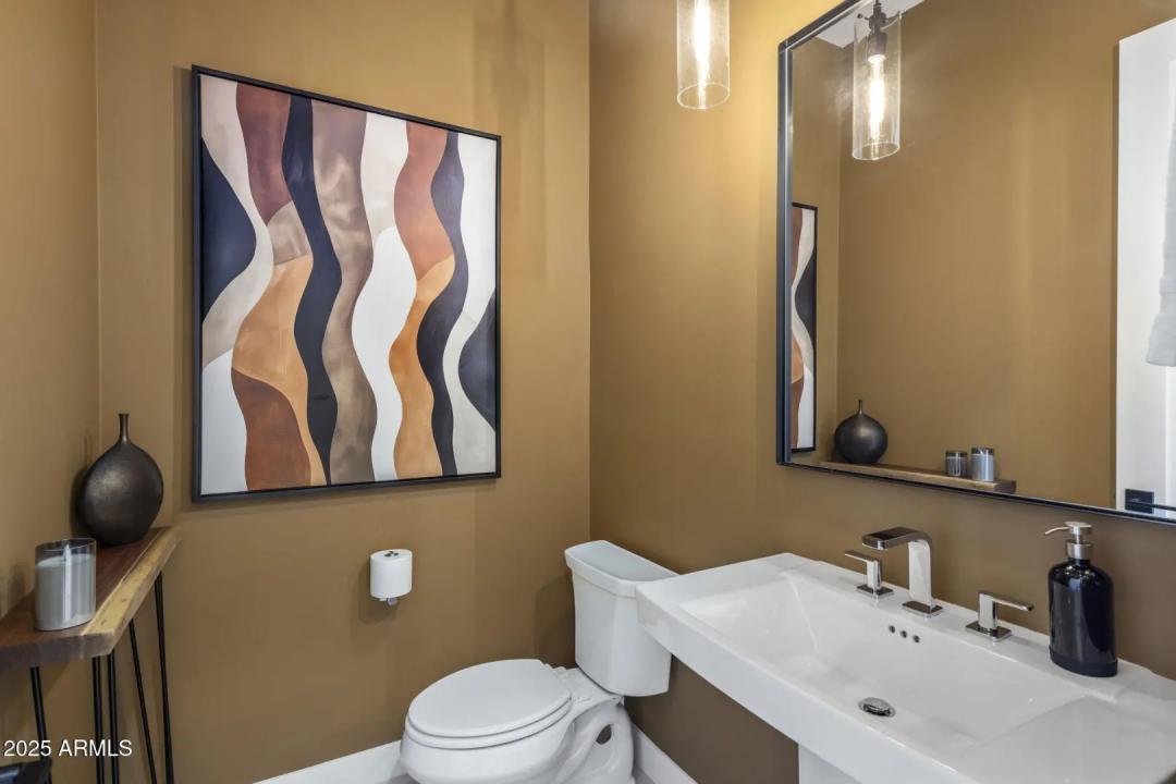 Real Estate Picture 21