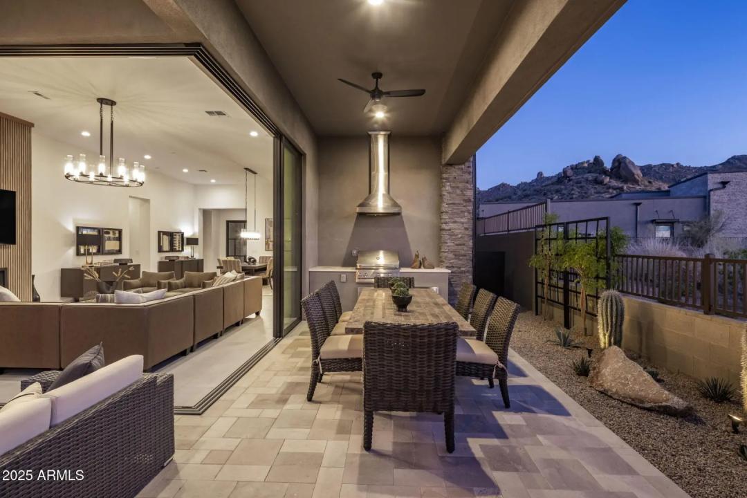 Real Estate Picture 42
