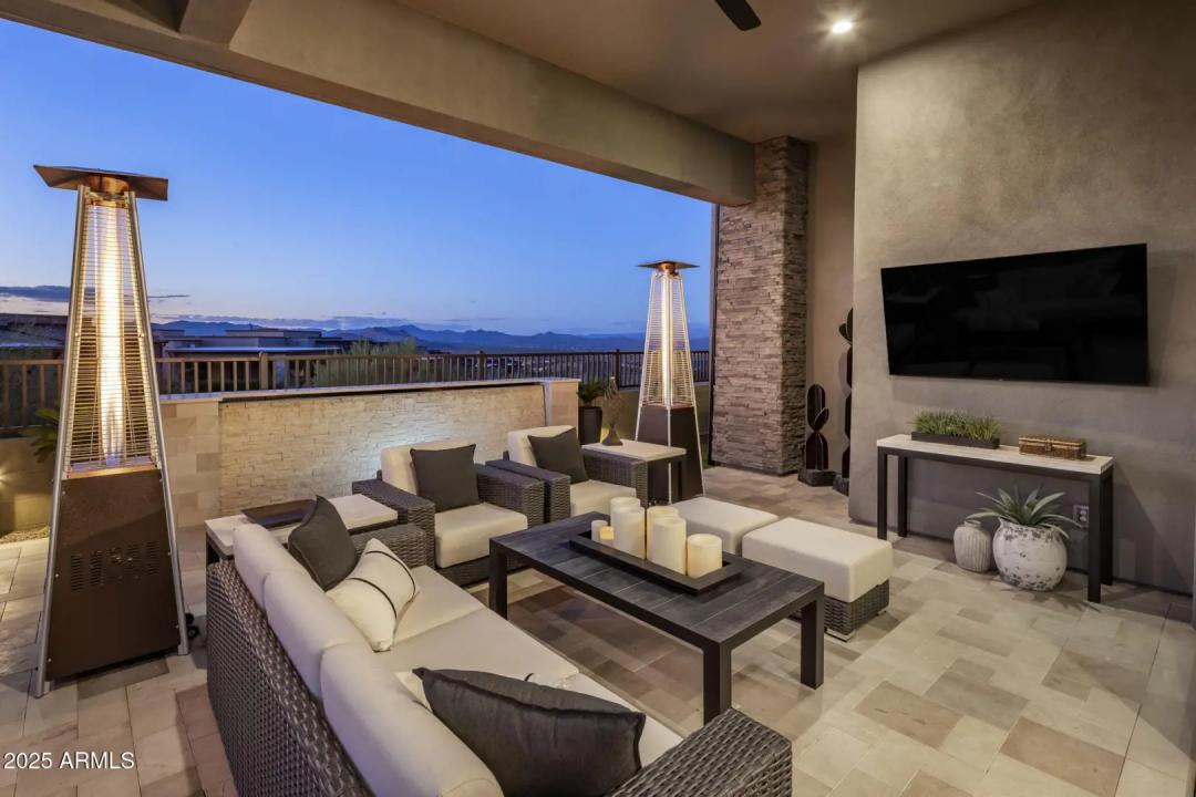 Real Estate Picture 44