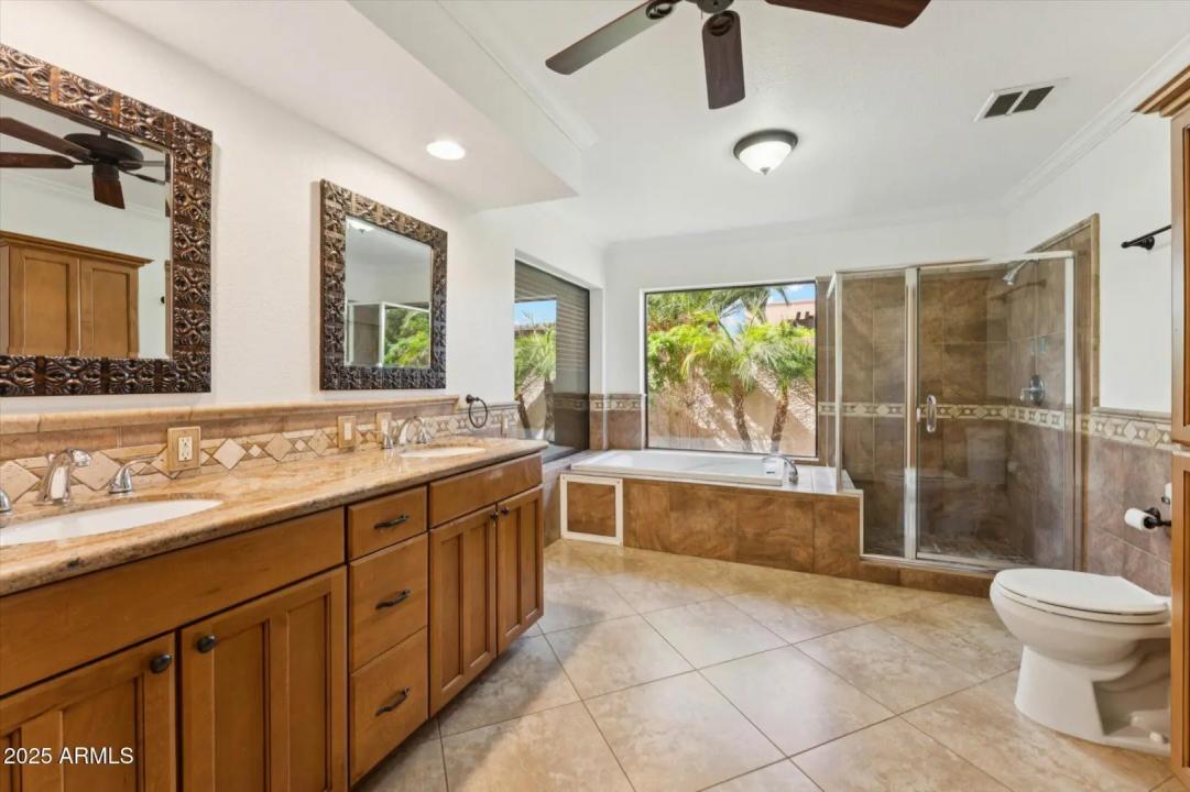 Real Estate Picture 16