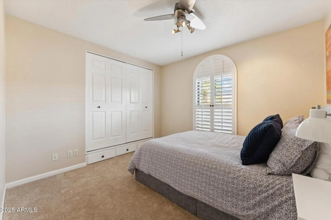 Real Estate Picture 19