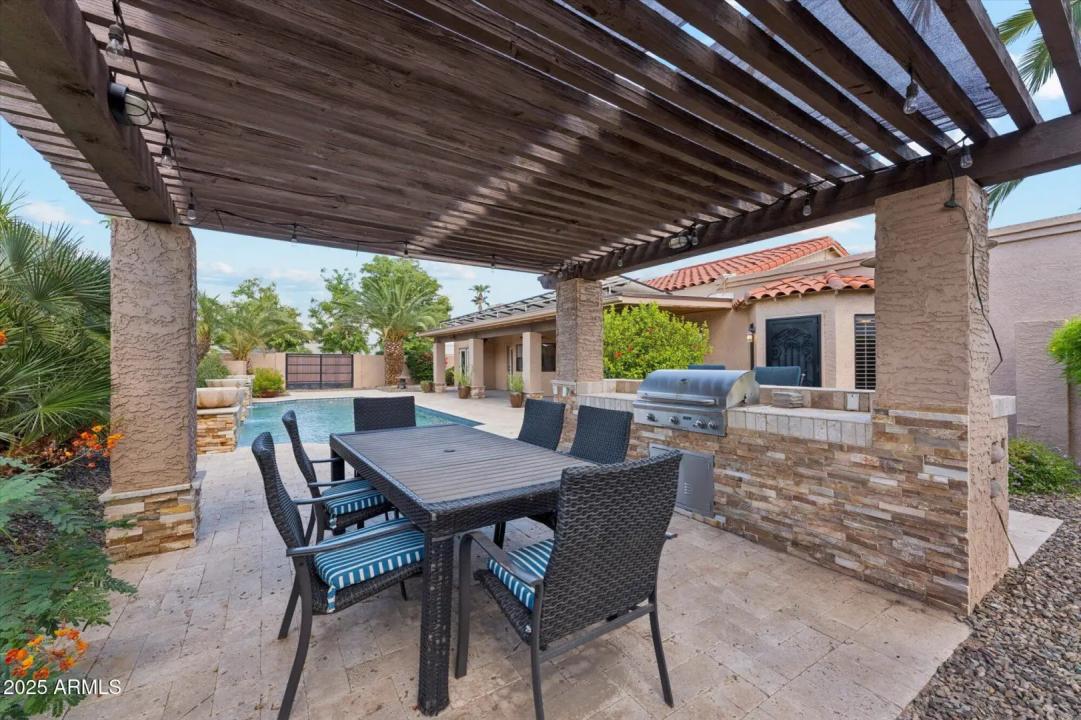 Real Estate Picture 29