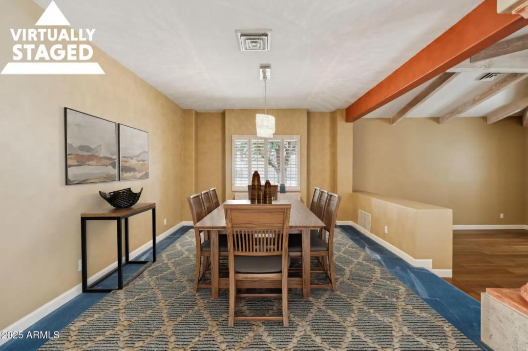 Real Estate Picture 12