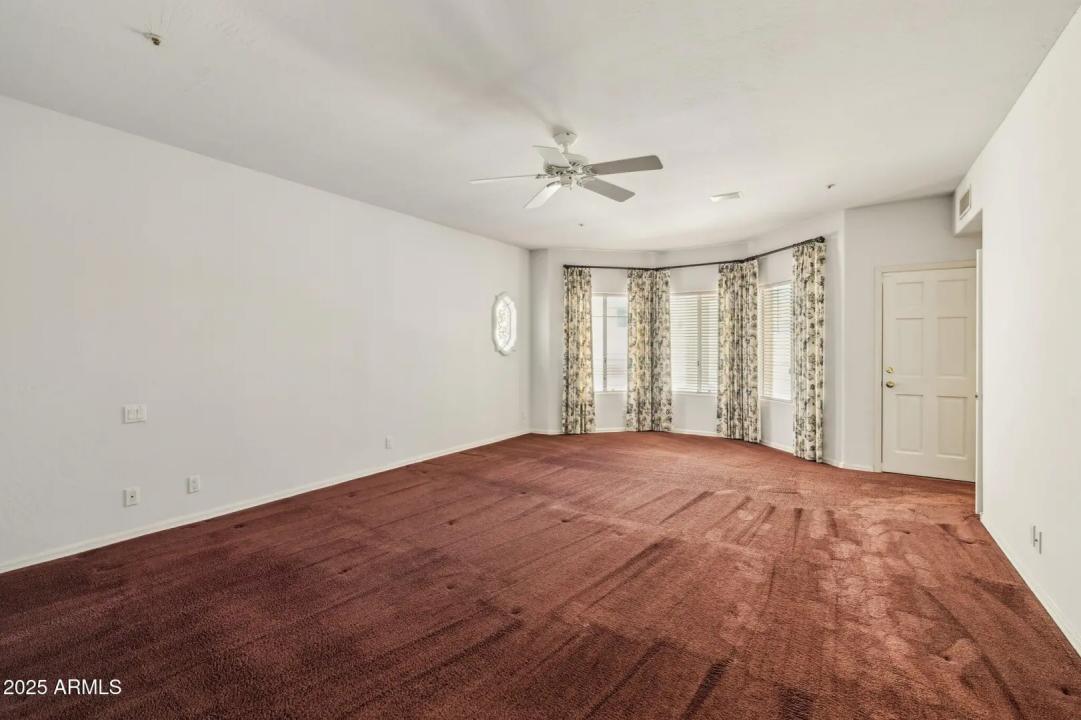 Real Estate Picture 21