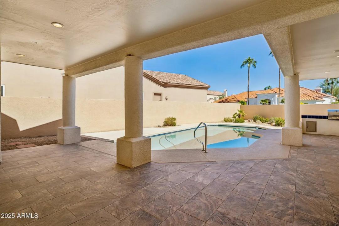 Real Estate Picture 43