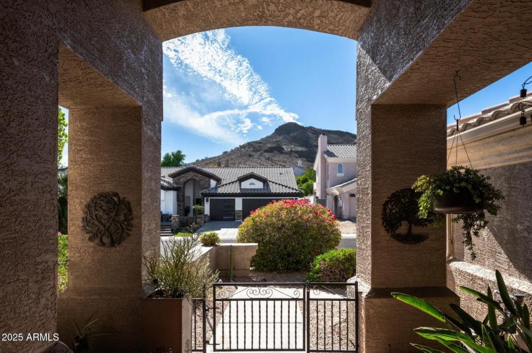 Real Estate Picture 27