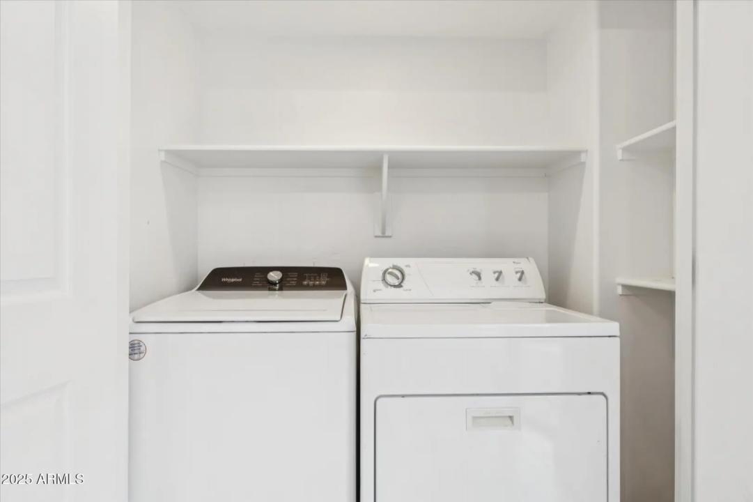 Real Estate Picture 12