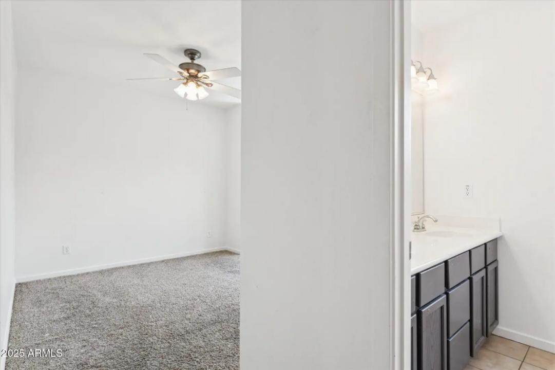 Real Estate Picture 18
