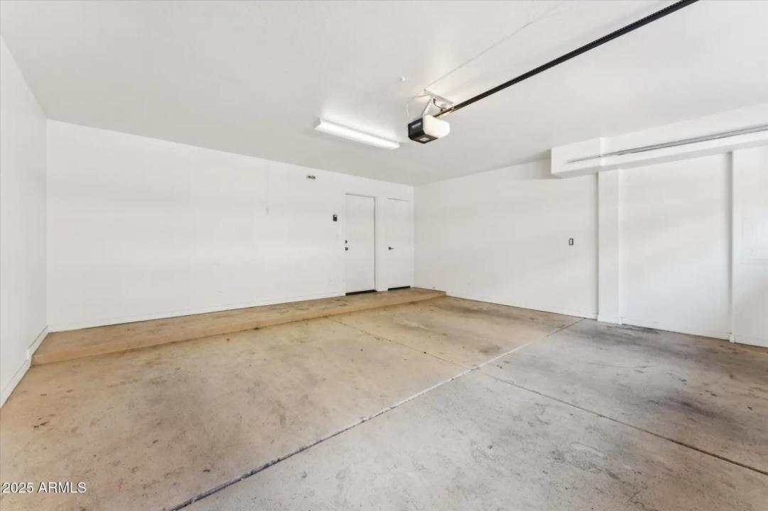 Real Estate Picture 20