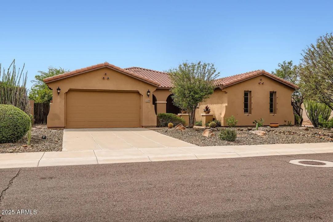 Real Estate Picture 1