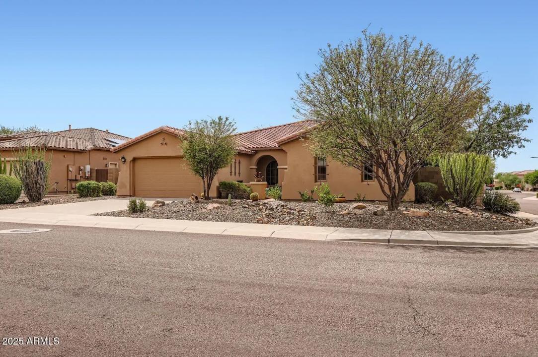 Real Estate Picture 6