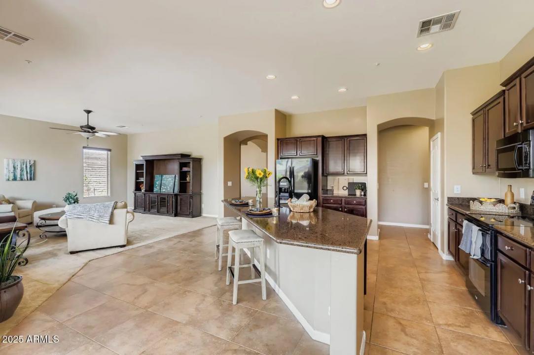 Real Estate Picture 2