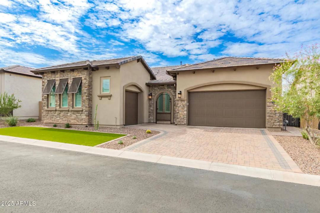 Real Estate Picture 2