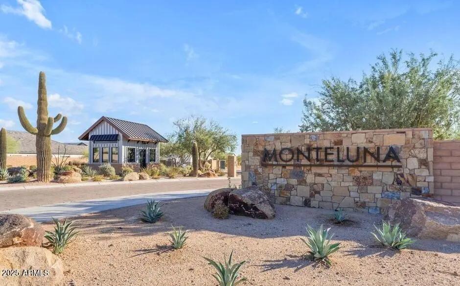 Real Estate Picture 44