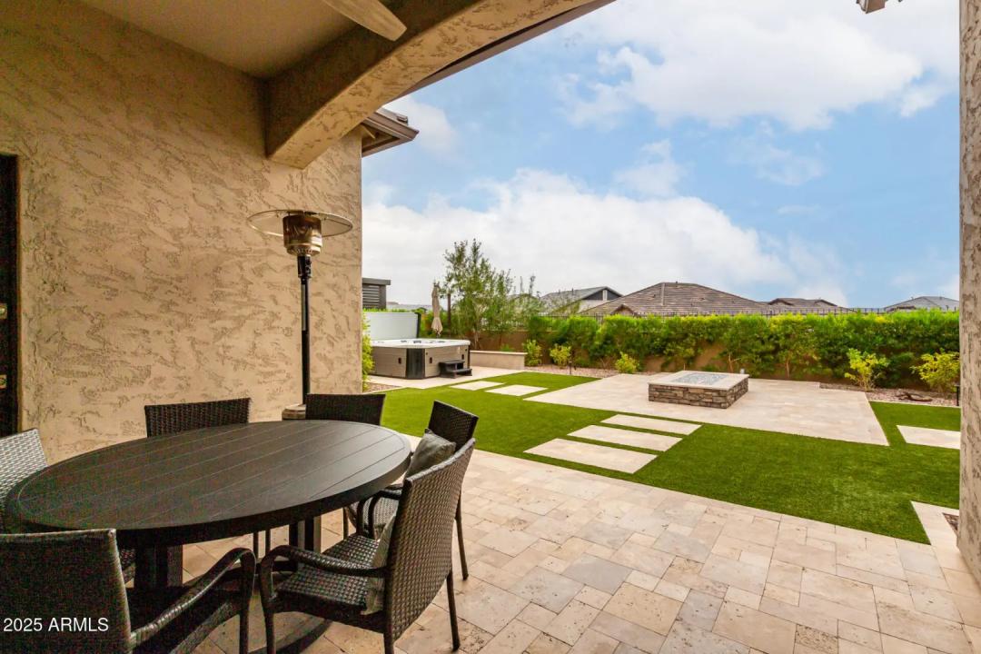 Real Estate Picture 37