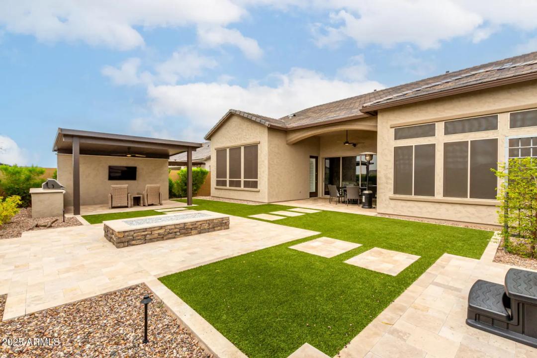 Real Estate Picture 40