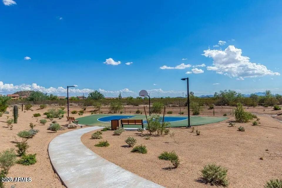 Real Estate Picture 47