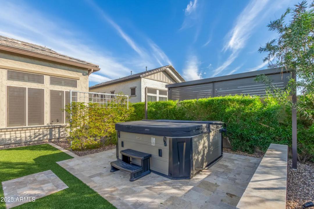 Real Estate Picture 45