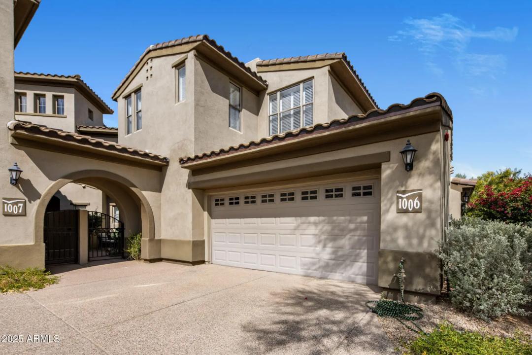 Real Estate Picture 1