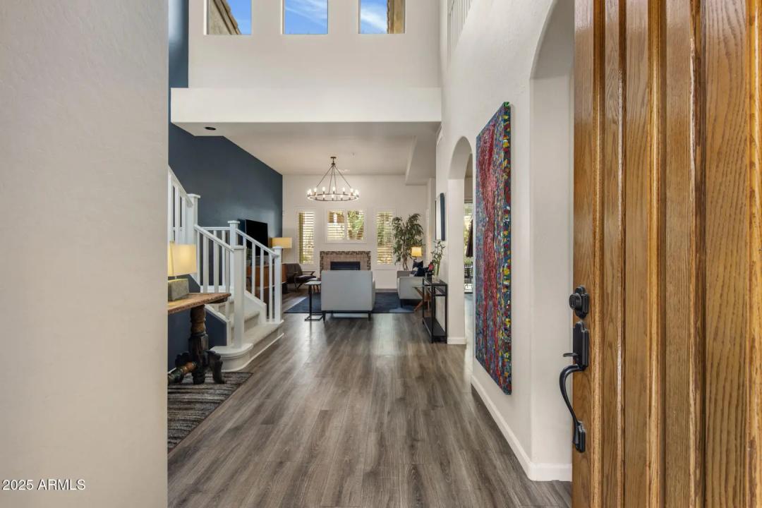 Real Estate Picture 6
