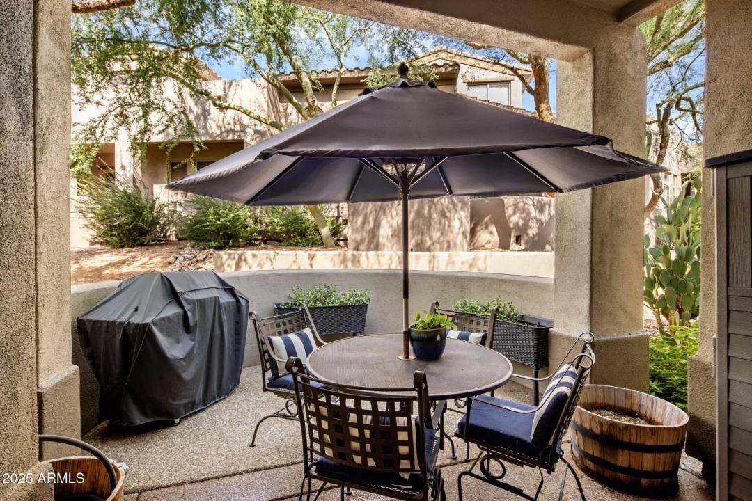 Real Estate Picture 24